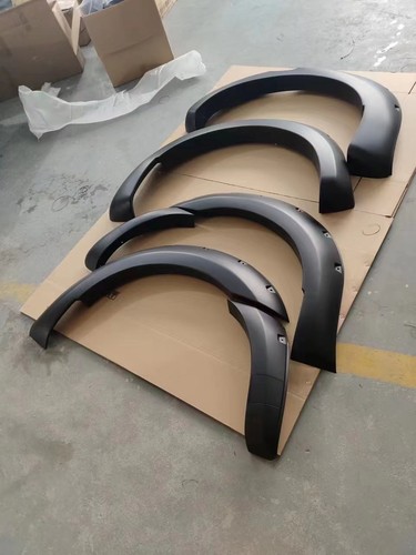 Matte black wheel arch - wheel, fender
