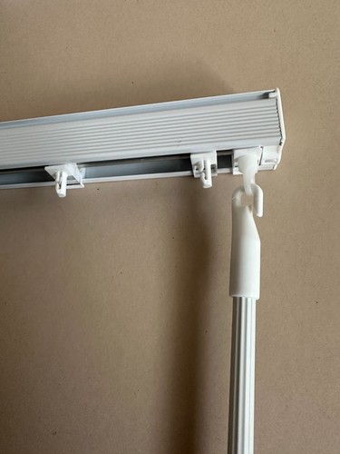 Vertical blind headrail track - blind,