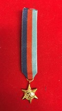MINIATURE WW2 1939-1945  STAR   MEDAL - COMES WITH 6" OF RIBBON FAST DISPATCH