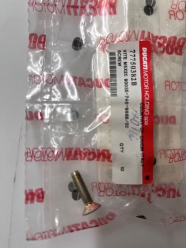 New genuine ducati - ducati, 916