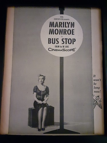 Bus stop marilyn - bus, monroe