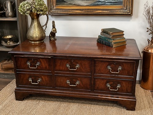 Mahogany cabinet coffee - tv,