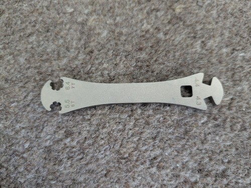 Bicycle spoke nipple wrench - spoke,