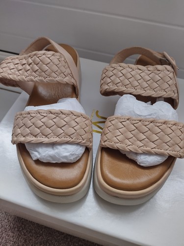 Leather dune sandals - dune,