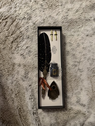 Concorde black lacquer and - black,