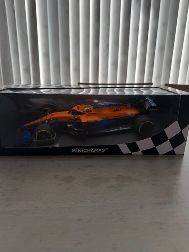 Minichamps mclaren car - car, 1:18