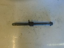 YAMAHA 125 DRAGSTAR 2000 2005 :WHEEL SPINDLE - FRONT:USED MOTORCYCLE PARTS