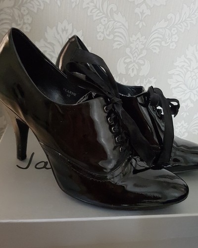 Designer jane shilton patent - jane,