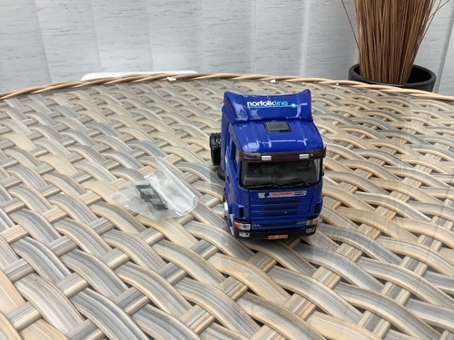 Corgi model truck scale - truck,