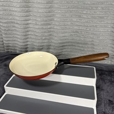?L’Epicure Small Round Cast Iron Pan Orange Wooden Handle 8” Pan