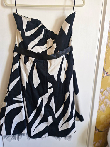 New look black white - new,