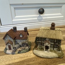 2 x Cottage Ornaments