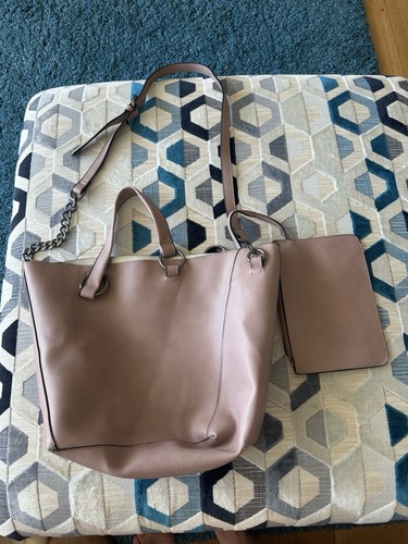Label lab shoulder handbag - label,
