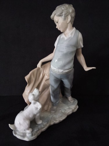 Nao lladro fighting - nao, the