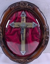 Antique Wall Crucifix In Oval Carved Wood Shadow Box Cross Jesus 17in Tall