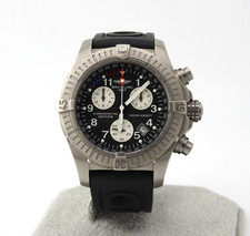 Breitling Chrono Avenger M1 | Titanium | 44mm | Ref. E73360