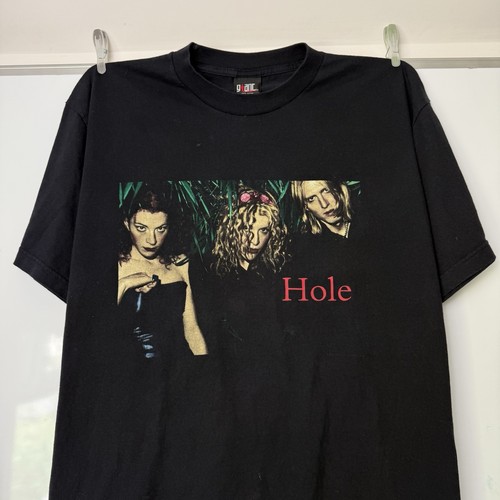 Vintage 1999 hole celebrity - vintage,