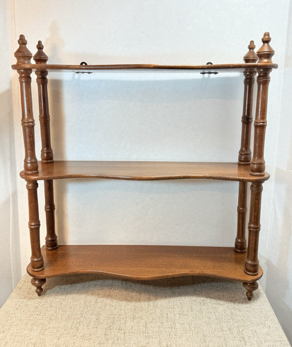 Vtg traditional display shelf - traditional,