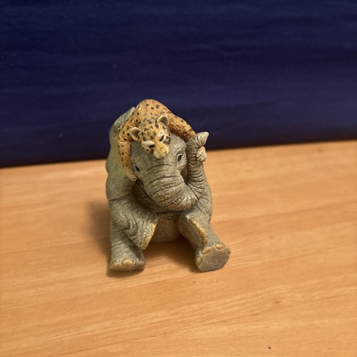 Tuskers love purrrfect - is,