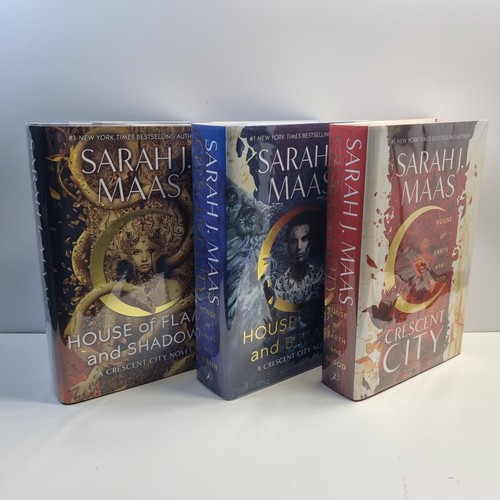 Crescent city trilogy - crescent, j