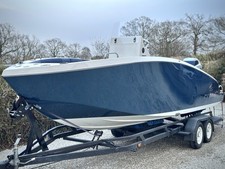 Makara Centre Console 6.4m. Ex-demo. Includes Trailer. Engine Separate.