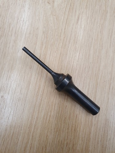 Aircraft rivet punch an470 - rivet,