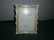 BNWOB- Beautiful LAURA ASHLEY, Silver, Jewelled, Sherfield Photo Frame - 5" x 7"