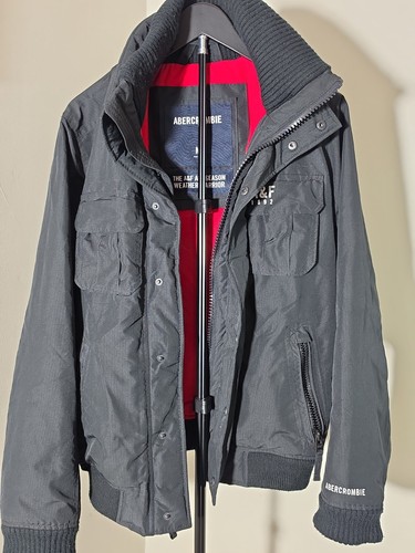 Abercrombie fitch a - &,