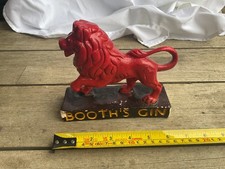 BOOTHS GIN RED LION CHALKWARE VINTAGE BAR FIGURE ADVERTISING DISPLAY