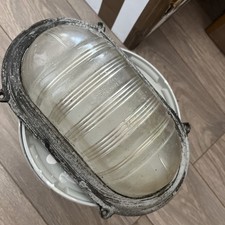COUGHTRIE sp10  bulkhead light