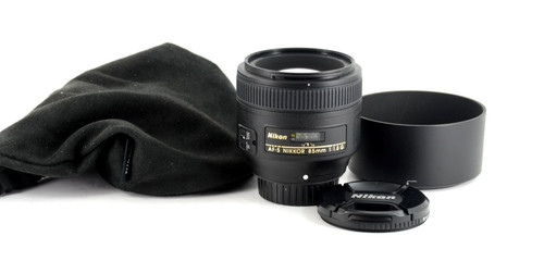 Nikon 85mm 8 - lens, full