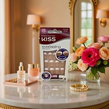 Kiss Press On Nails Everlasting French Nails 53240