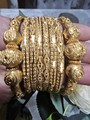 24ct gold plated - 24ct, set