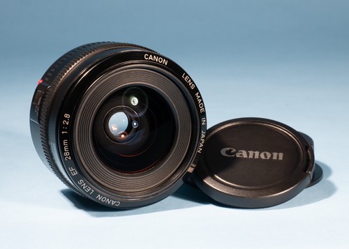 Canon 28mm 8 prime lens - 28mm, f/2.8