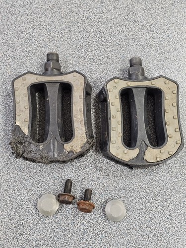 Raleigh chopper mk3 pedals - raleigh,