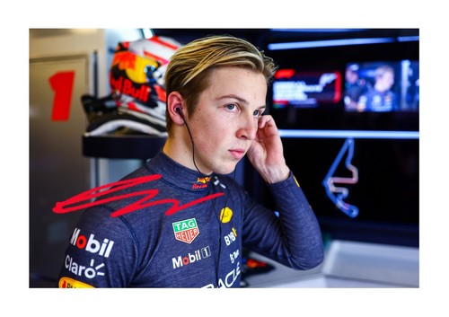 Liam lawson red bull - 1,