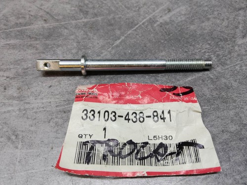 Headlight adjustment screw