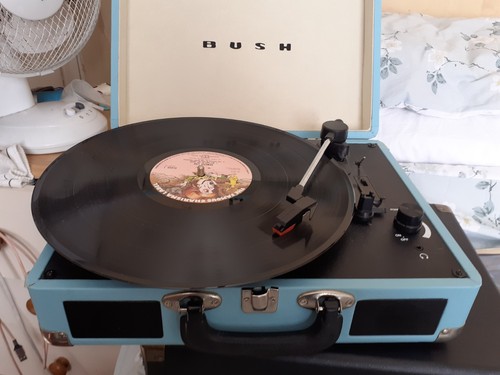 Bush retro turntable - bush, turntable.light