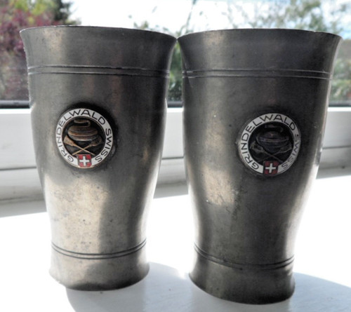 Two vintage peka - two,