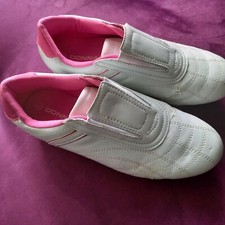 Donnay Judolite Ladies Trainers. Size 6