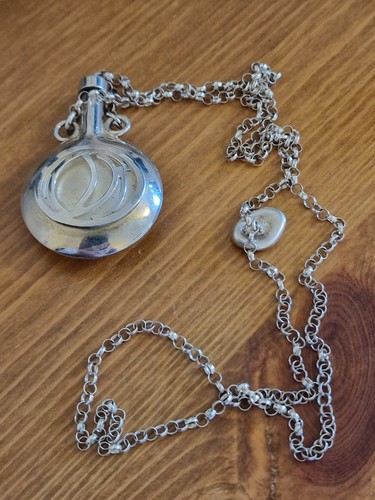 Hallmarked sterling silver - hallmarked,