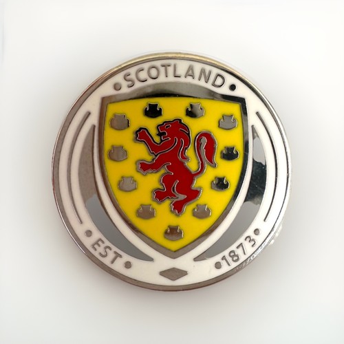 Scotland pin badge - pin, football
