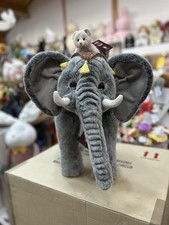 Piccadilly and Circus -