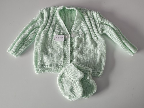 Months hand knitted - months,