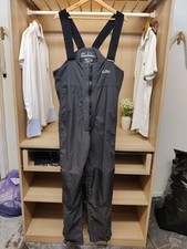 GILL COAST TROUSERS MEDIUM