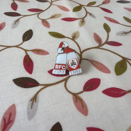 Barnsley pin badge - barnsley,