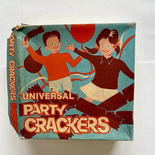 Vintage christmas crackers box - vintage,
