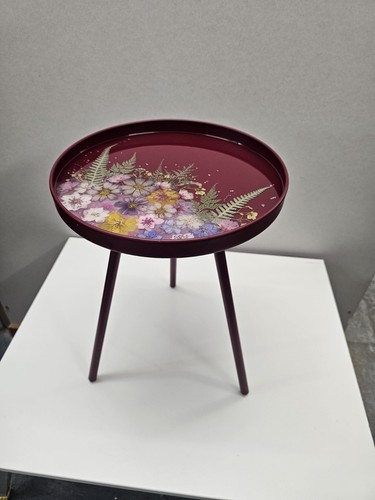 Round tray top table with - round,