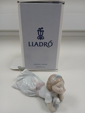 Lladro 6987 - How Sweet- Girl With Cat In Arms Figurine