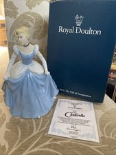 ROYAL DOULTON CINDERELLA
